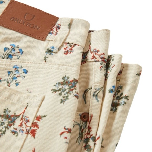 🌸Like New🌸 Brixton Wildflower Cropped Jeans, Size 30 - Picture 6 of 6